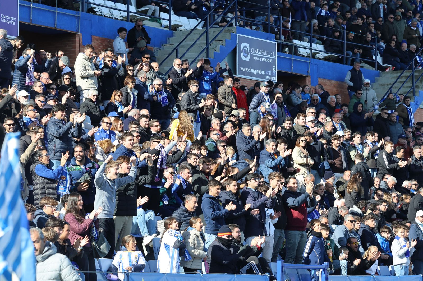 Búscate en las gradas del Nuevo Colombino durante el Recre-Estepona