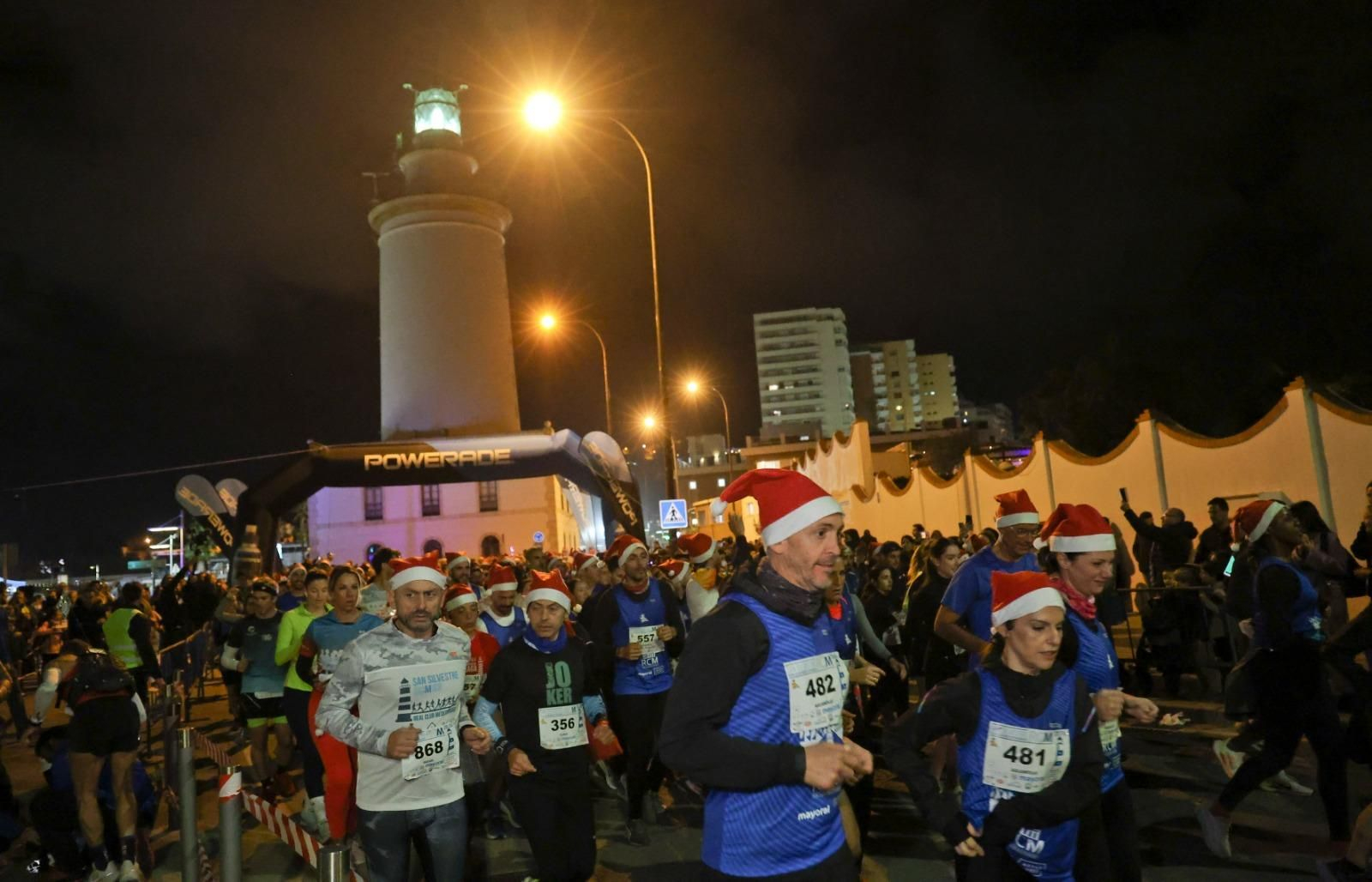 Las fotos de la San Silvestre del Real Club Mediterráneo en Málaga