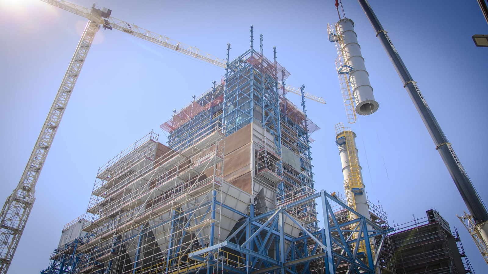 Instalación de los equipos de protección ambiental en la futura planta CirCular de Atlantic Copper.