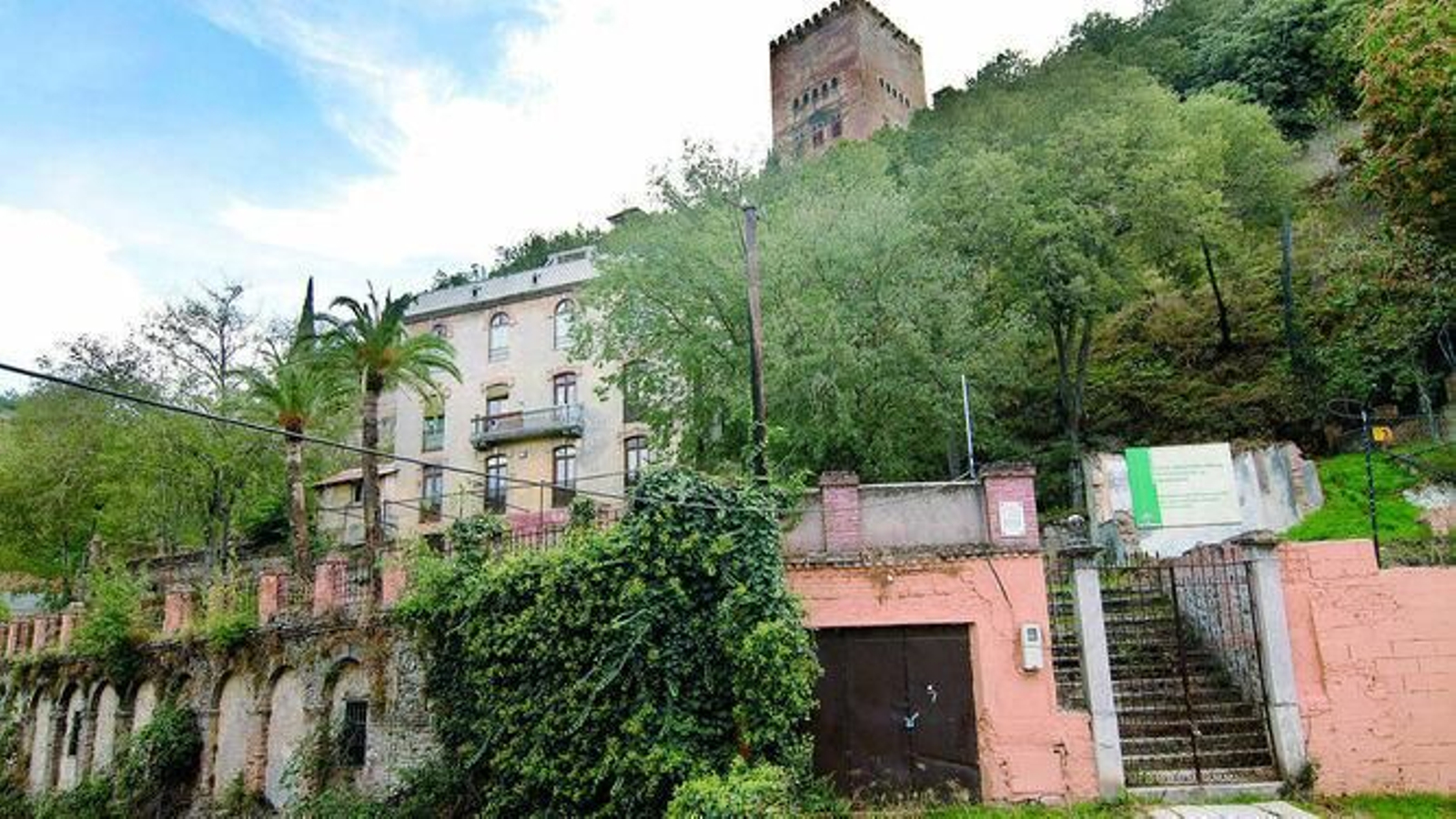 El nuevo destino del hotel Reuma en la Alhambra: de museo a centro de información