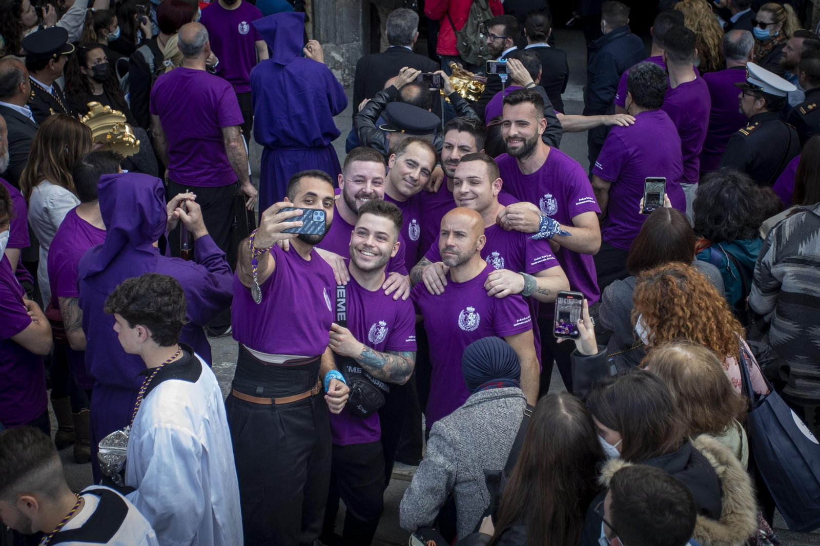 Las imágenes de la cofradía de Columna en la Semana Santa de Cádiz 2022