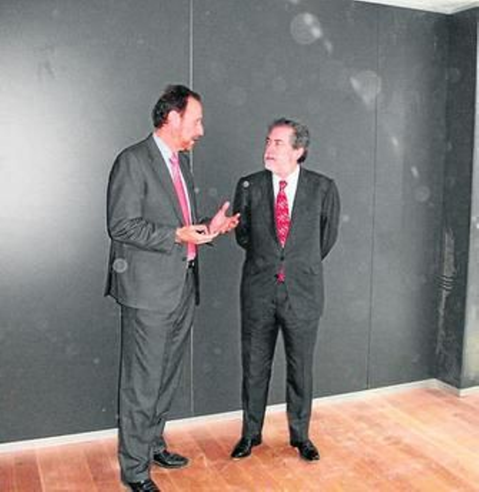 Arenal 2000 desiste de cambiar el uso de la antigua Algodonera