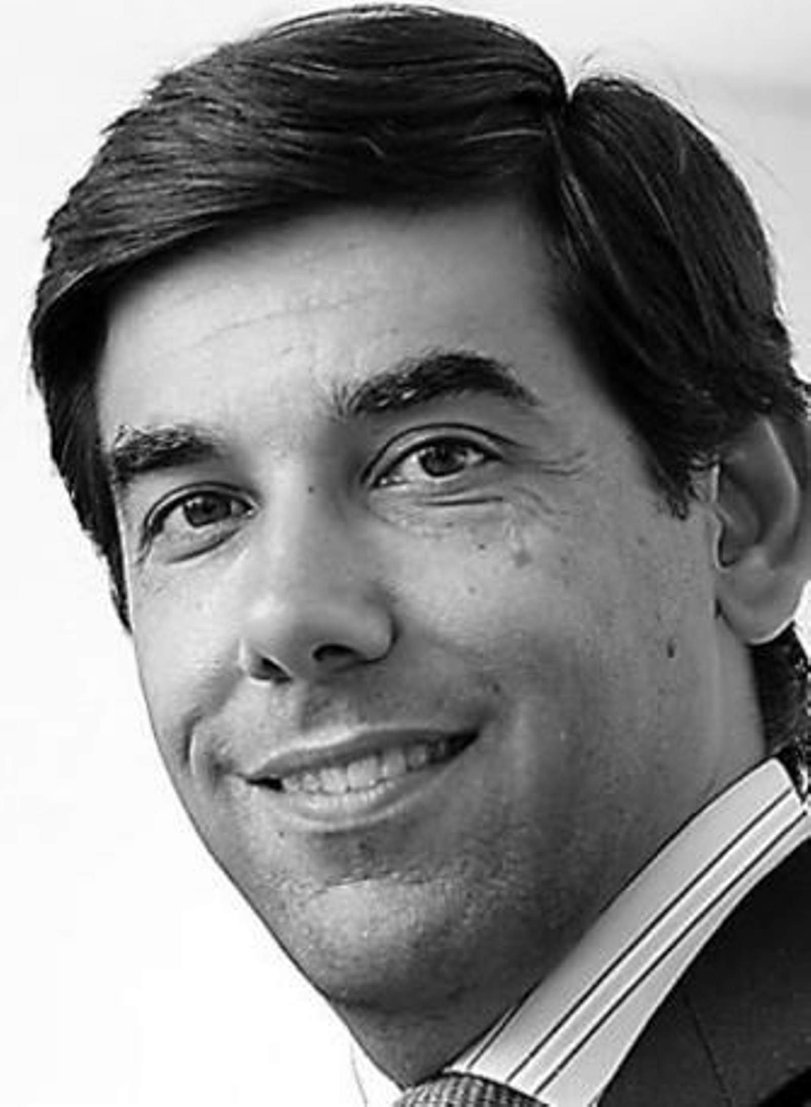 Coches nuevos almacenados a la espera de su distribución en los concesionarios.