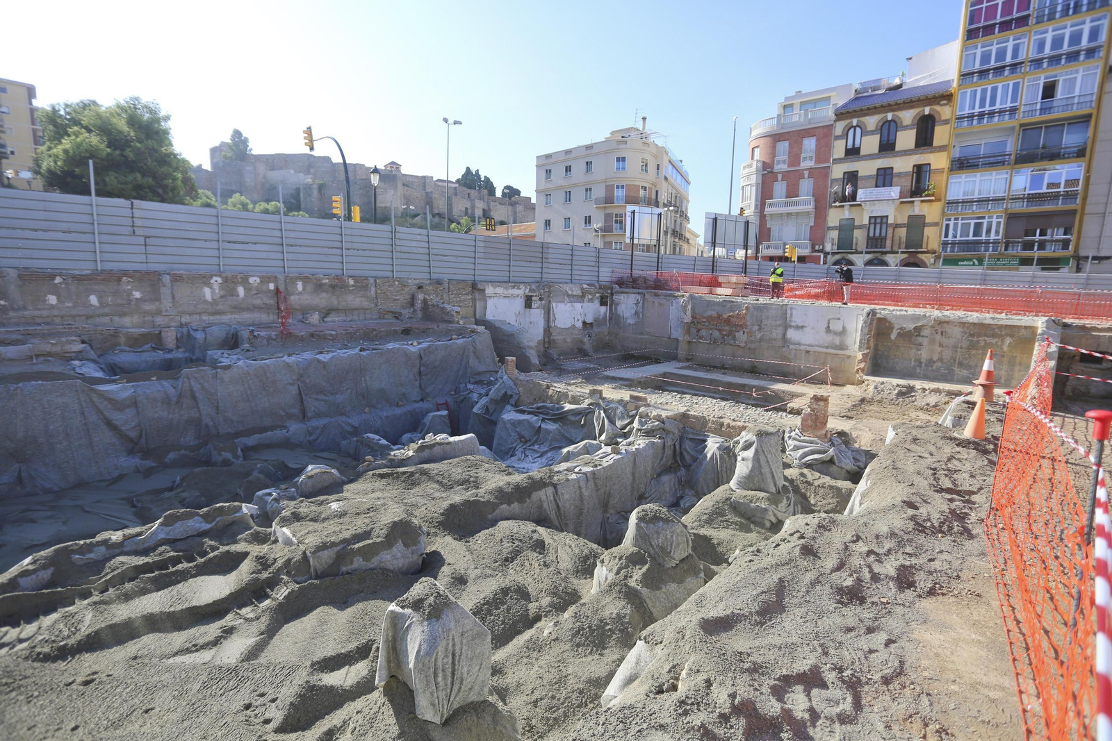 Excavación arqueológica en el solar del Astoria. Excavación arqueológica en el solar del Astoria.