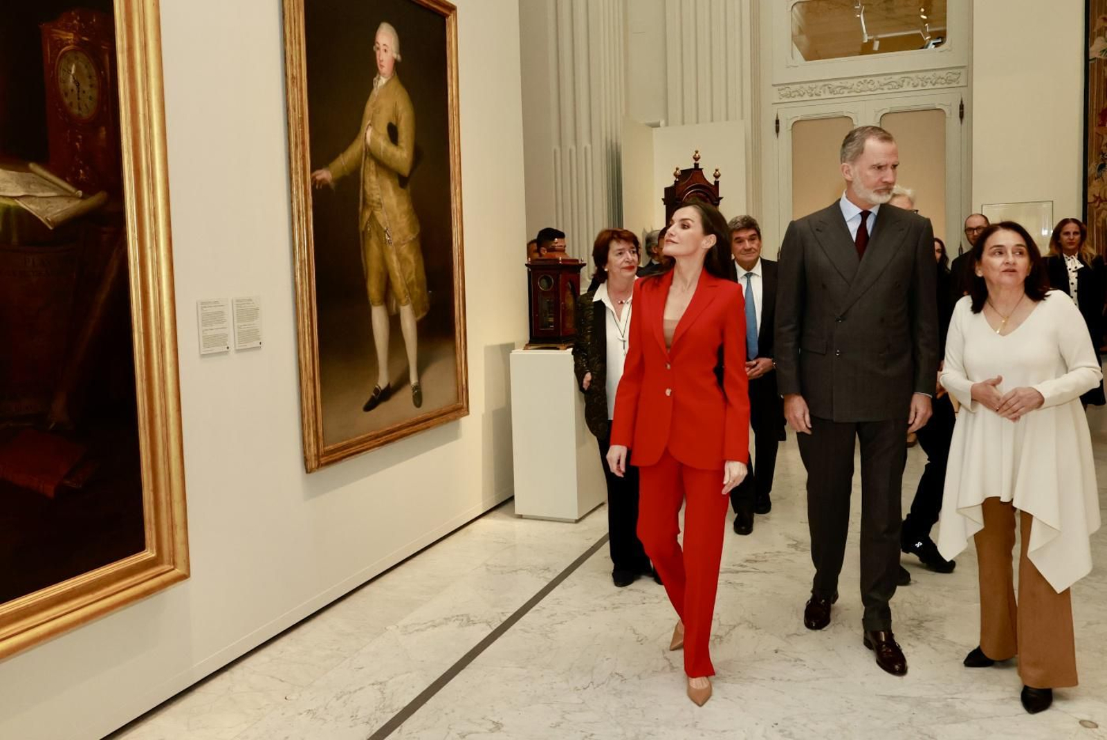 Las fotos de la visita de los Reyes a la exposición con los retratos de Annie Leibovitz