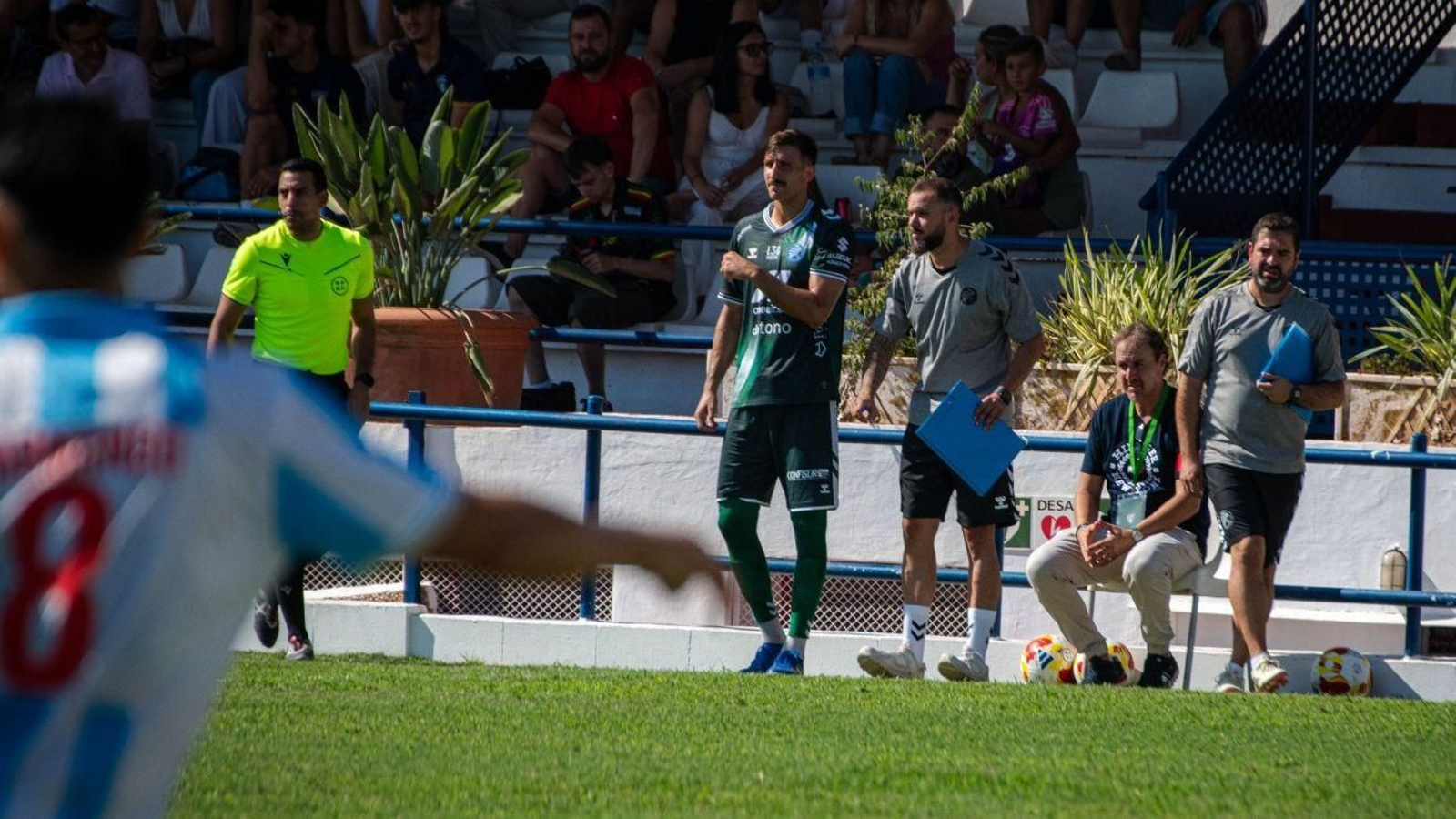 Mauro Lucero, justo después de lesionarse en el Juan Cayuela de Totana.