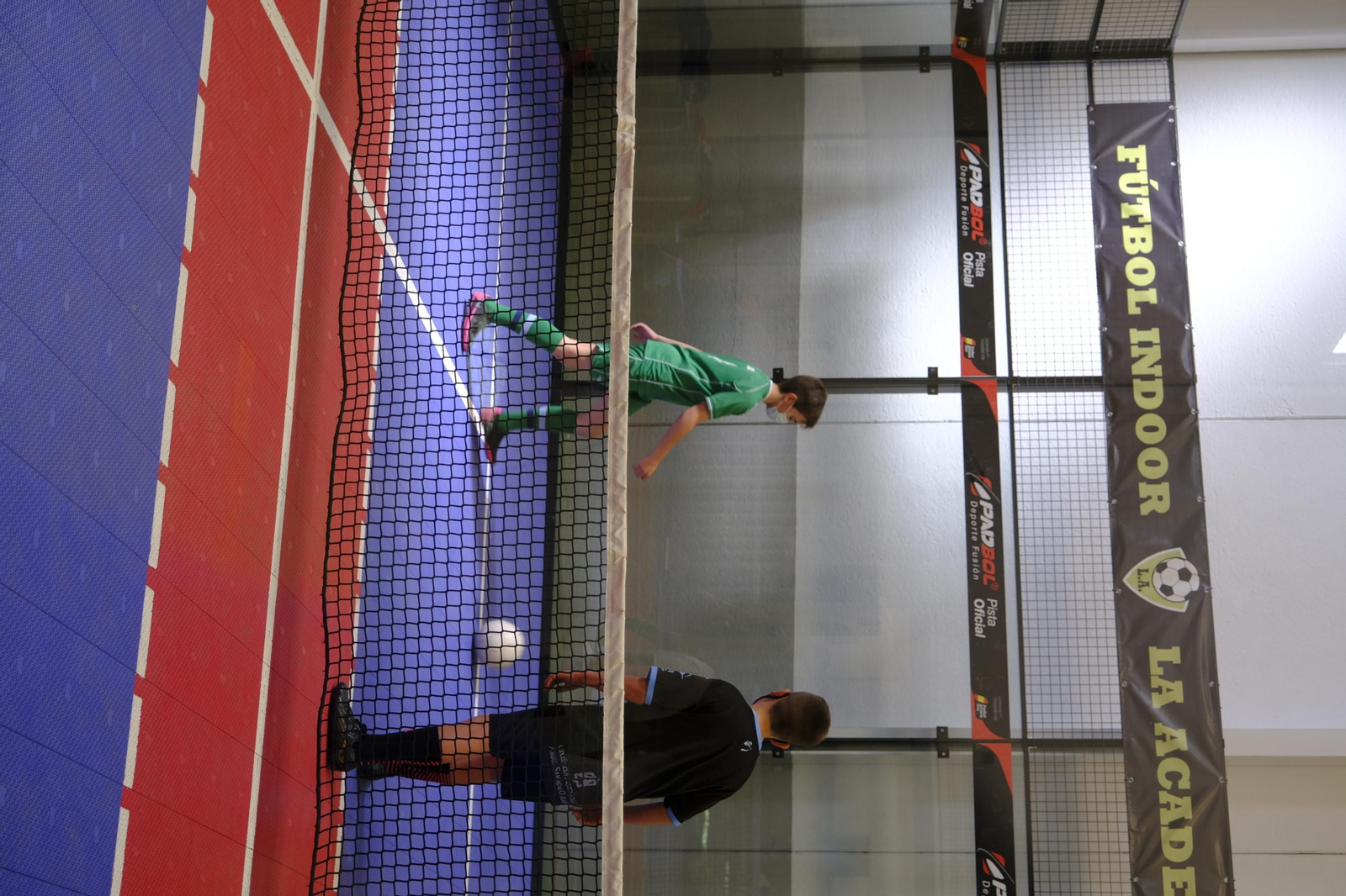 Fotogalería de los campus de Sporting Almería y Fútbol Indoor La Academia.