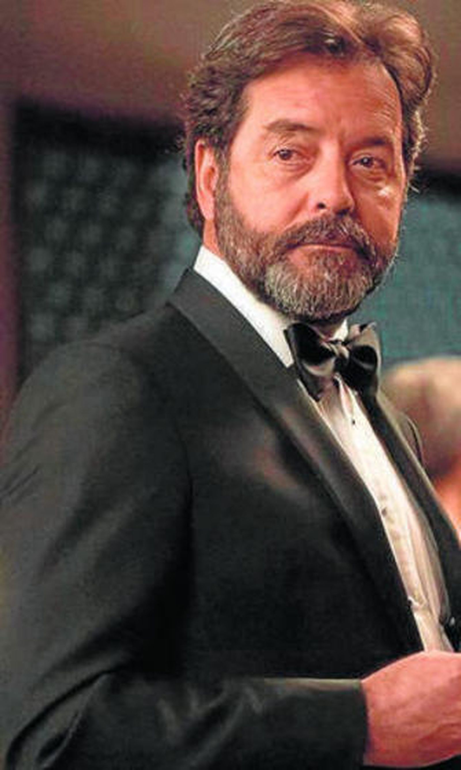 Antena 3 abre hoy 'La embajada'