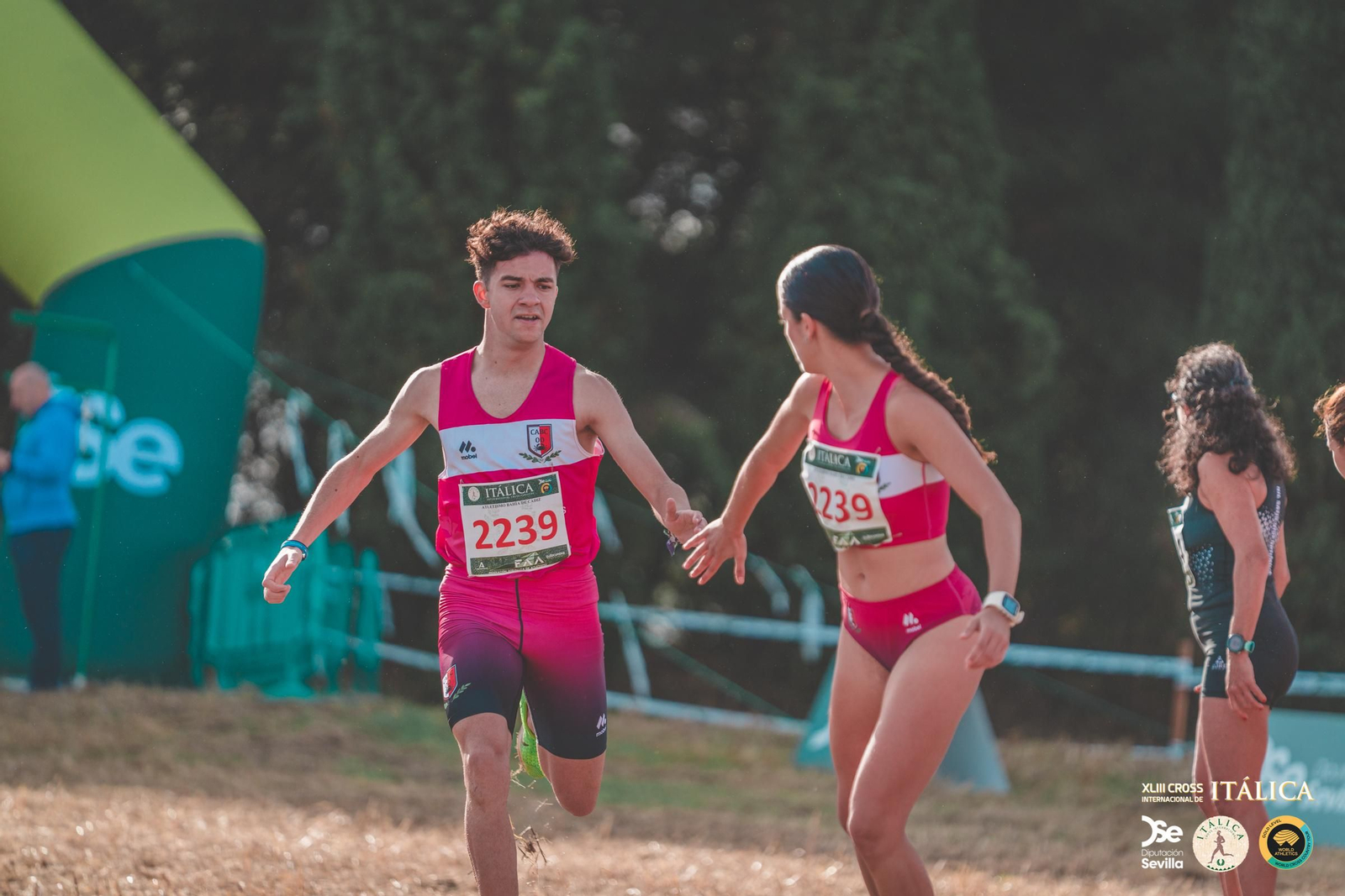 Búscate en las fotos del Cross de Itálica 2025 | 3