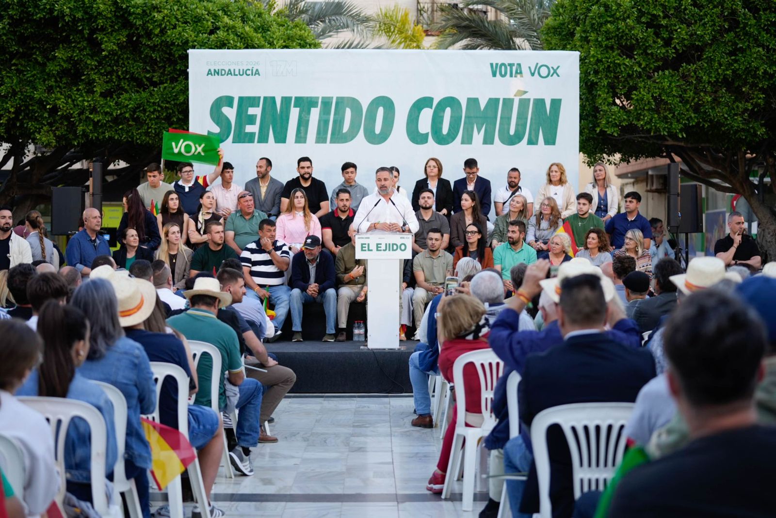 Las imágenes del acto público de Vox con Santiago Abascal en El Ejido