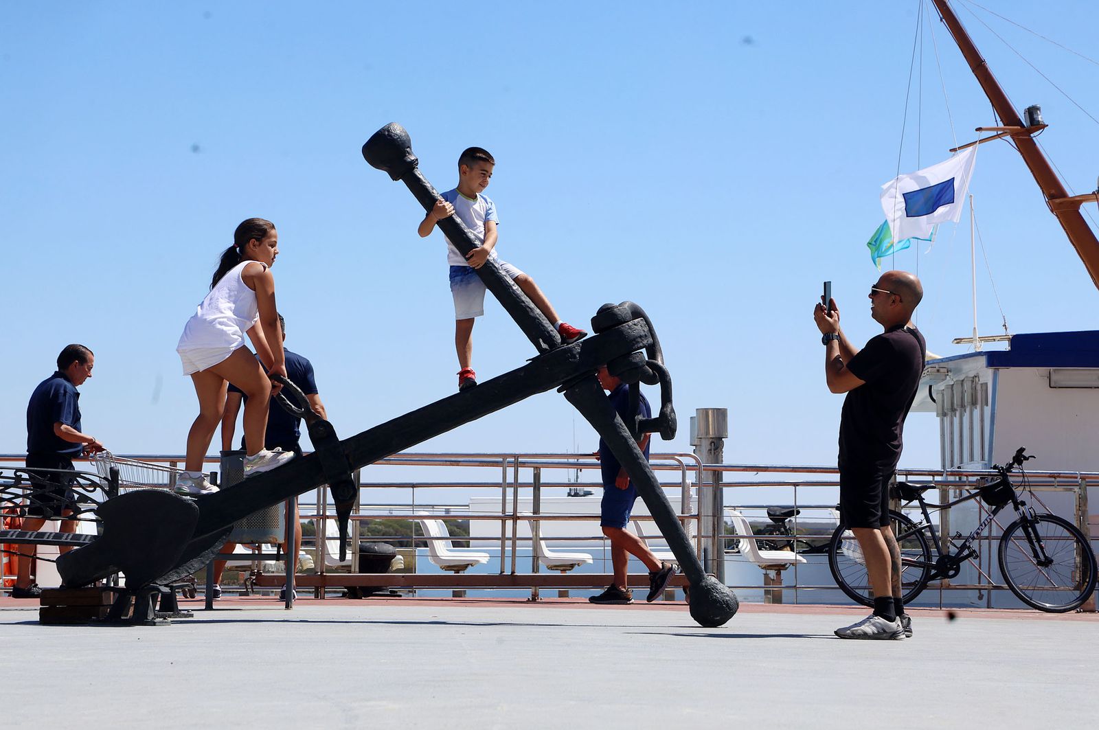Imágenes veraniegas en Punta Umbría y en las playas de El Portil y La Bota
