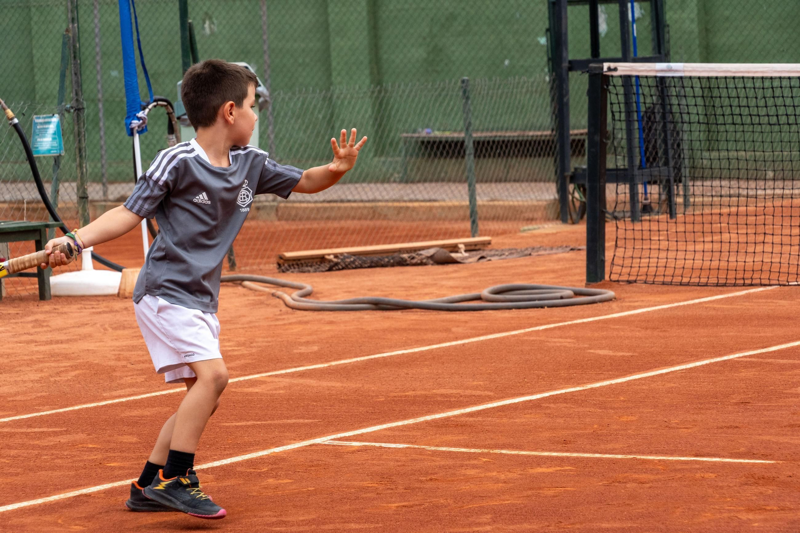 Imágenes del Clinic con Paula Badosa, Jessica Bouzas y los alumnos de la escuela del Real Club Recreativo de Tenis de Huelva  