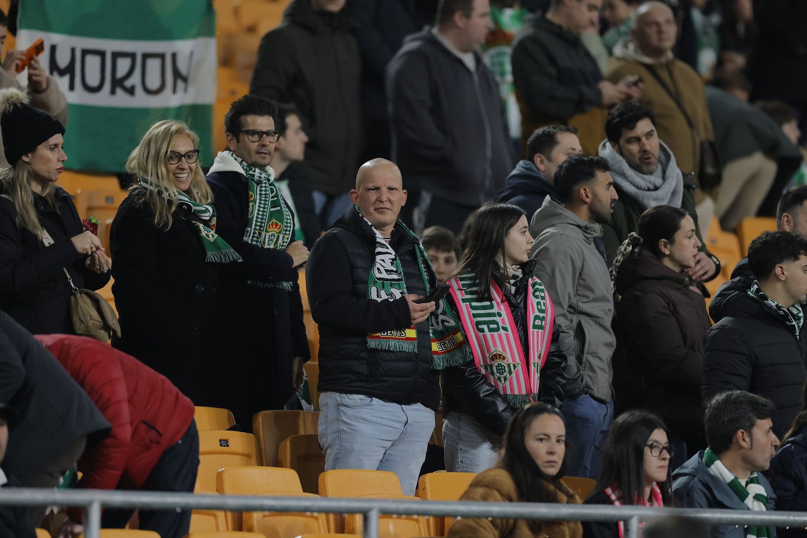 Búscate en las fotos del Betis - Villarreal