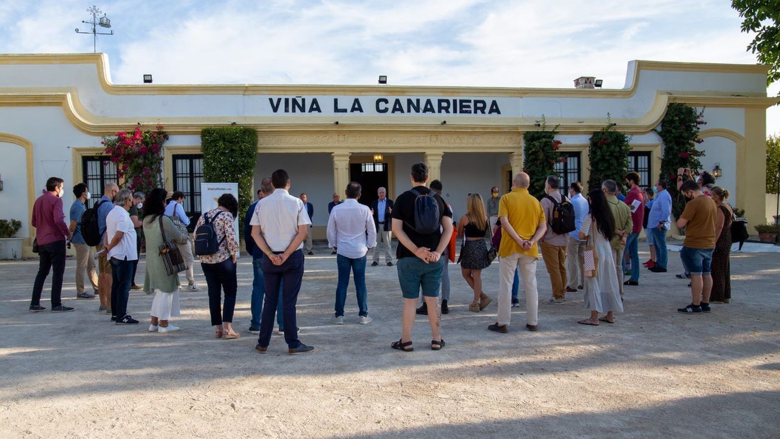 Recepción de los participantes en la viña La Canariera de González Byass.