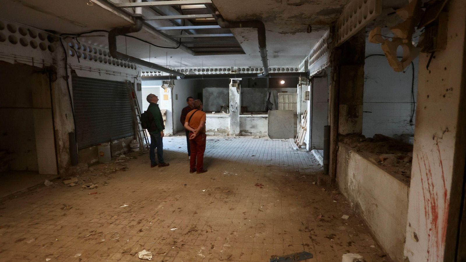 El estado ruinoso que presentan las instalaciones.