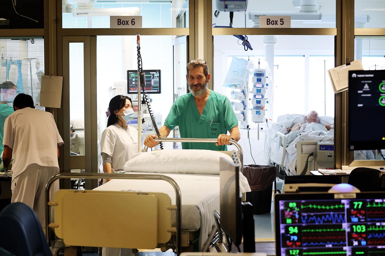 Imágenes de la UCI del Hospital Infanta Elena en Huelva