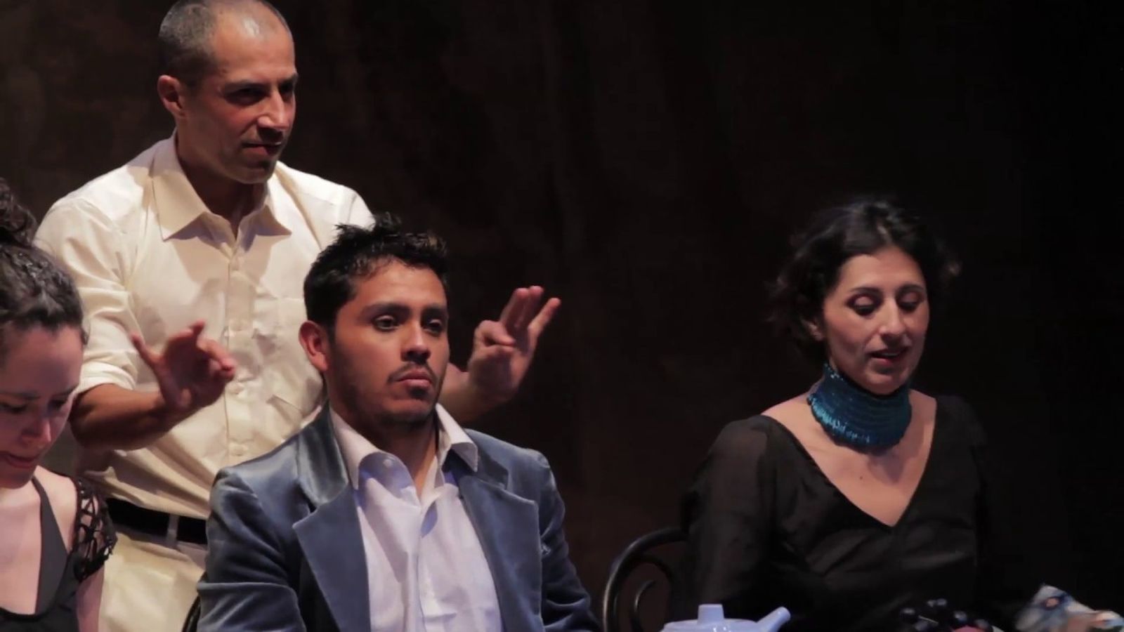 La compañía Malayerba se inspira en 'El tambor de hojalata' en el montaje 'El corazón de la cebolla'.