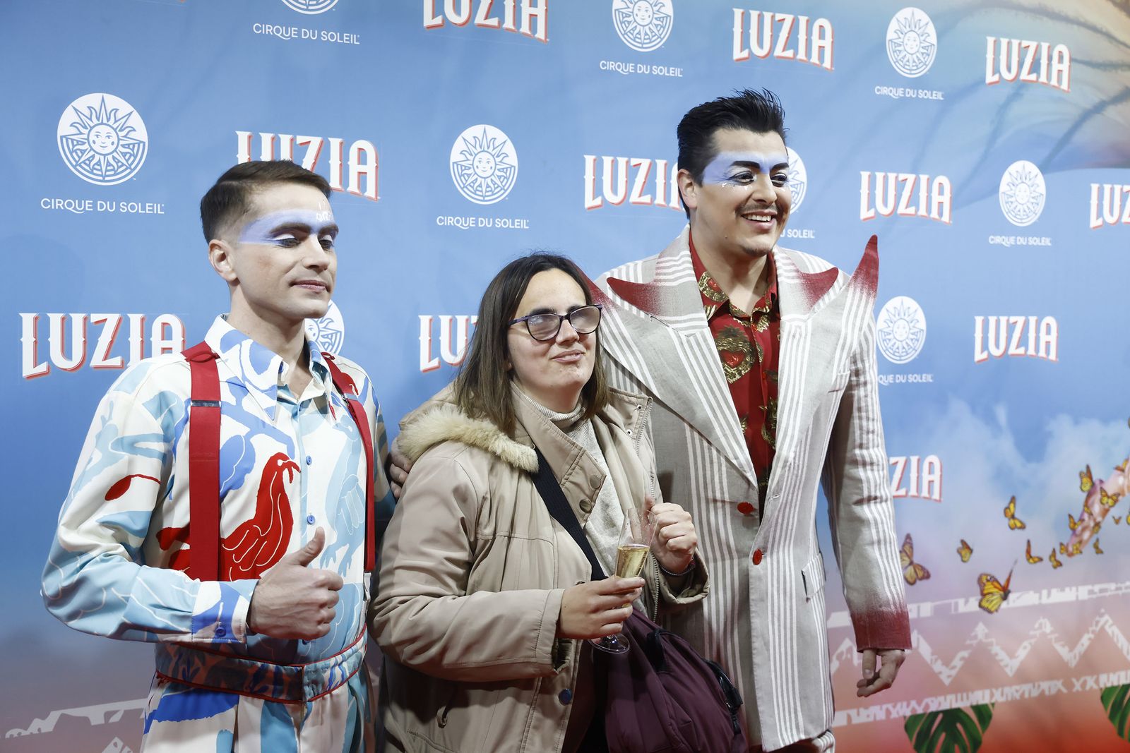 Búscate en el photocall del Circo del Sol