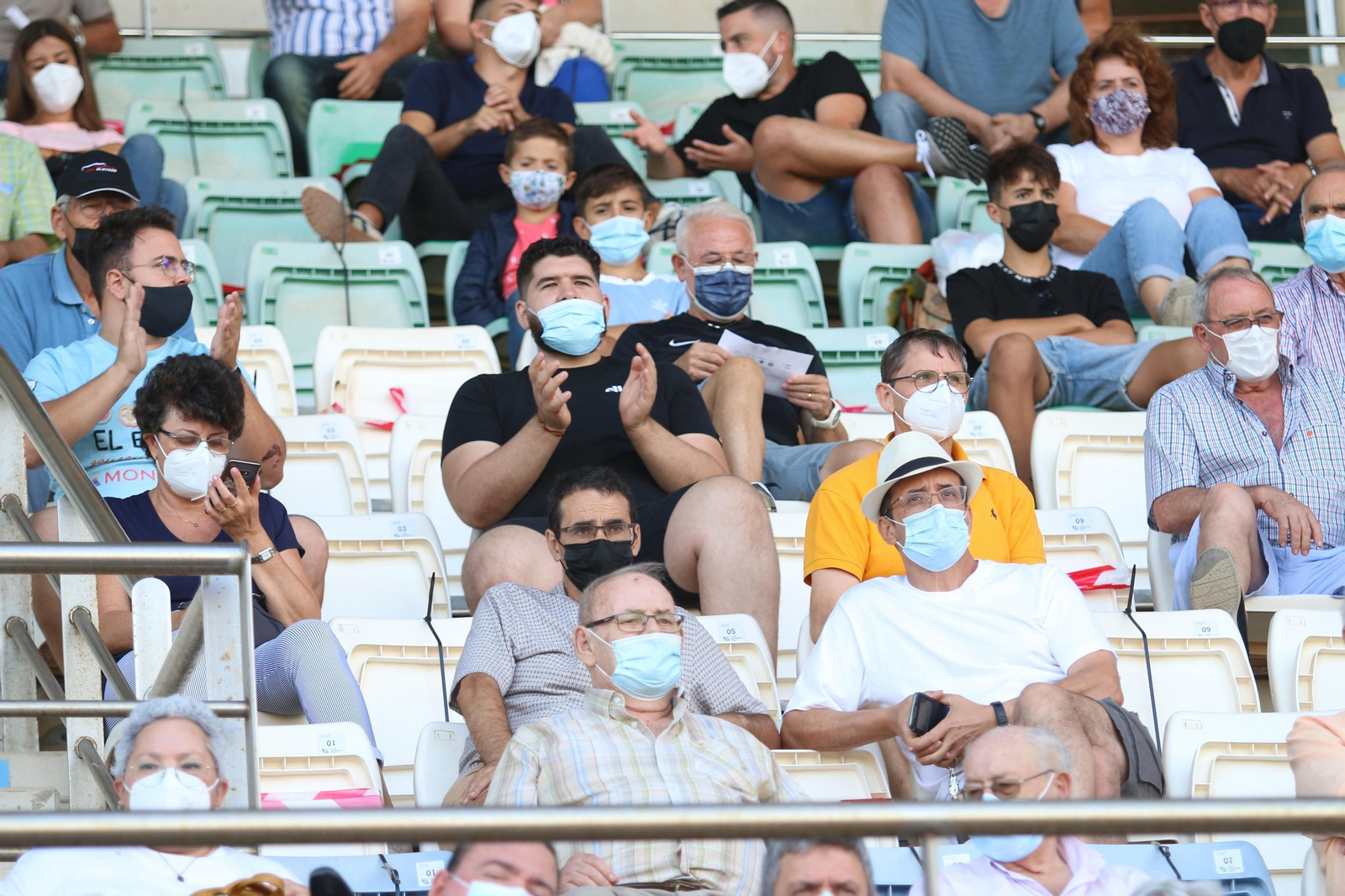 Fotogalería del derbi en Santo Domingo