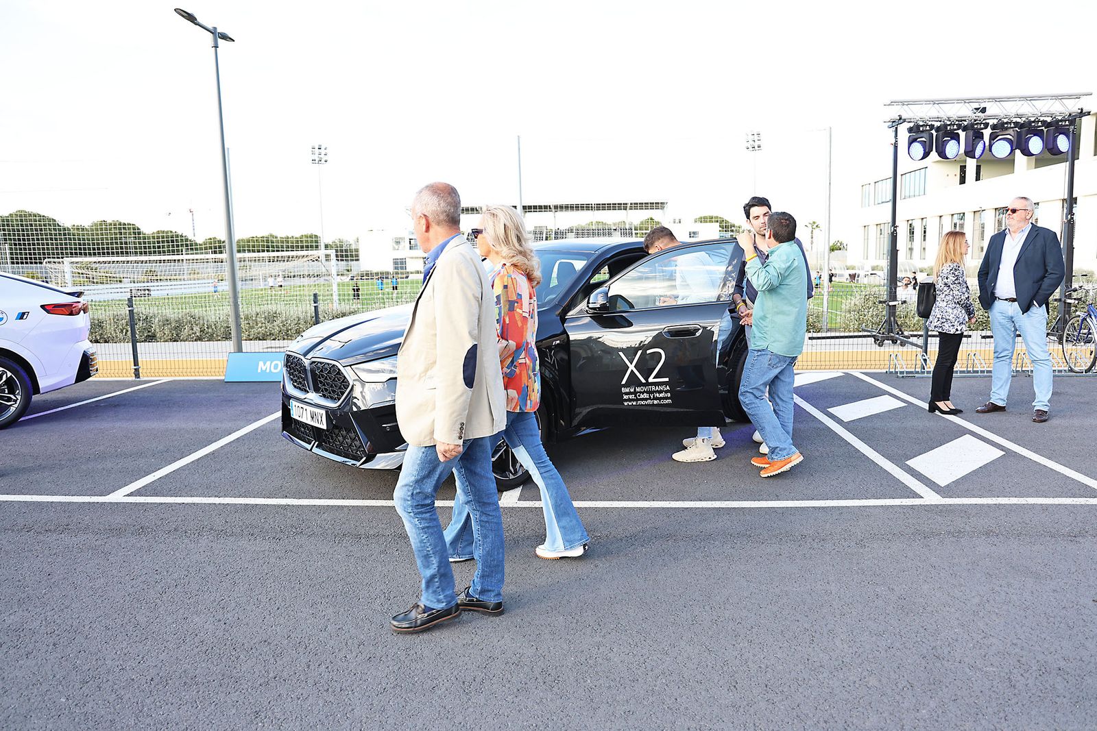 Movitransa presenta los nuevos modelos de BMW IX2 y el X2 en el complejo deportivo Lamiya