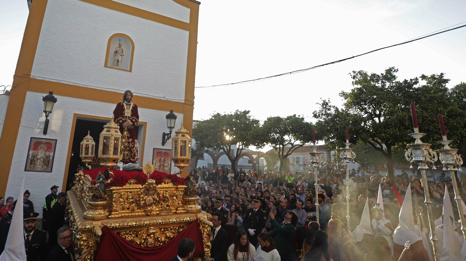 Imágenes del Martes Santo en Algeciras