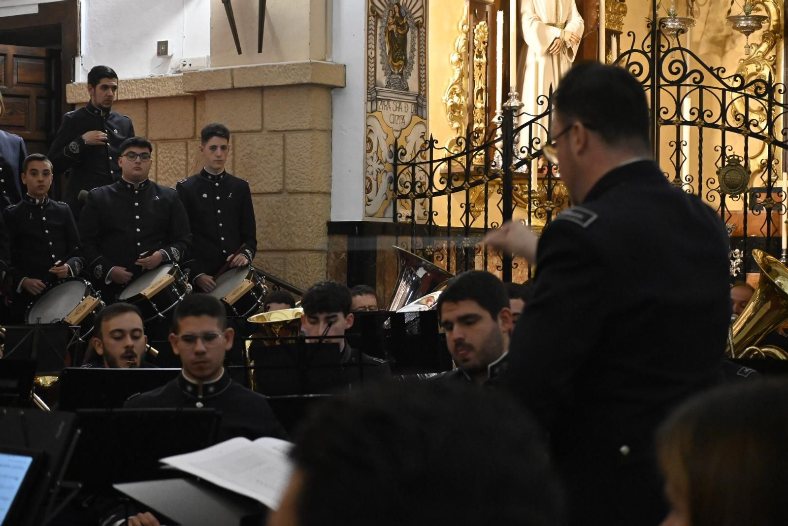 Presentación del nuevo techo de palio para la Hermandad de la Cena