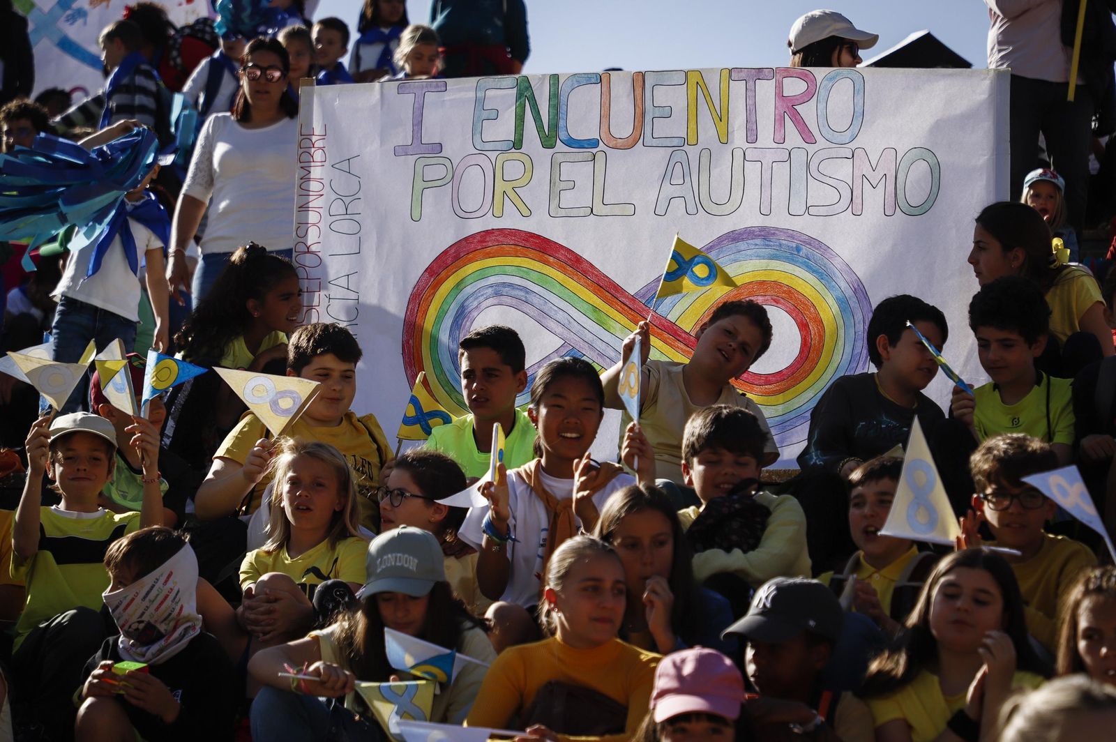 Así ha sido la primera concentración de autismo en Granada