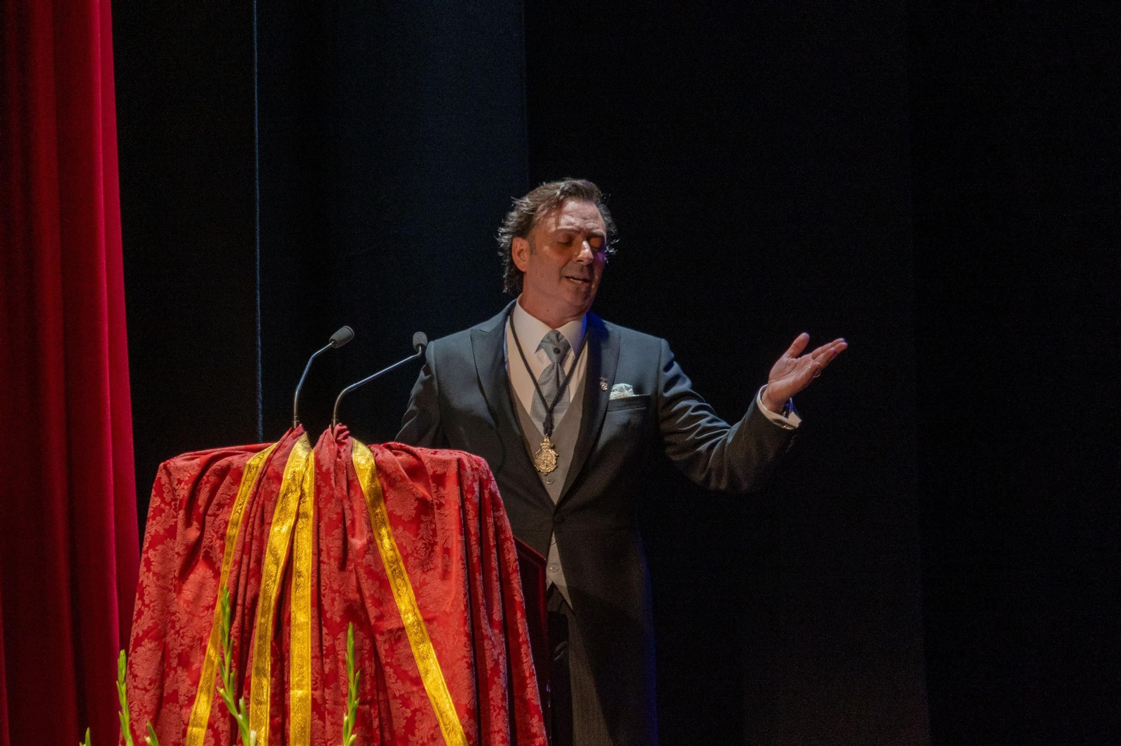 Imágenes del Pregón de la Semana Santa de Huelva 2025, a cargo de Fernando Romero