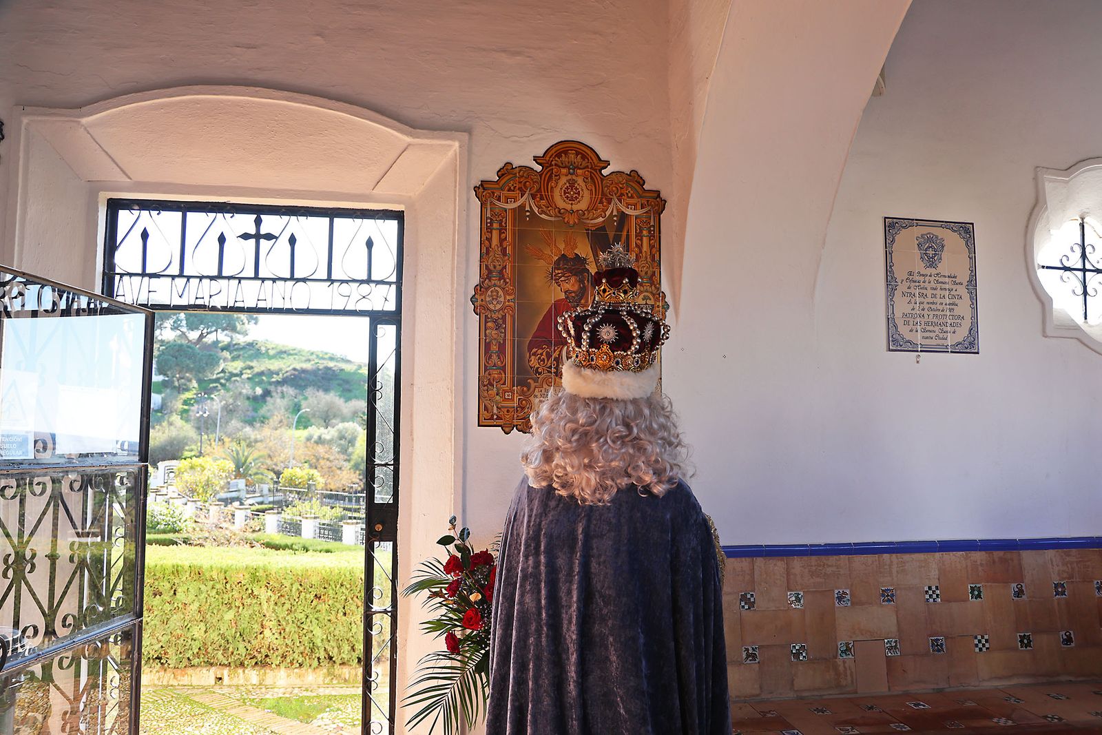 Las mejores fotografías de la salida y recorrido de la cabalgata de Reyes Magos 2026