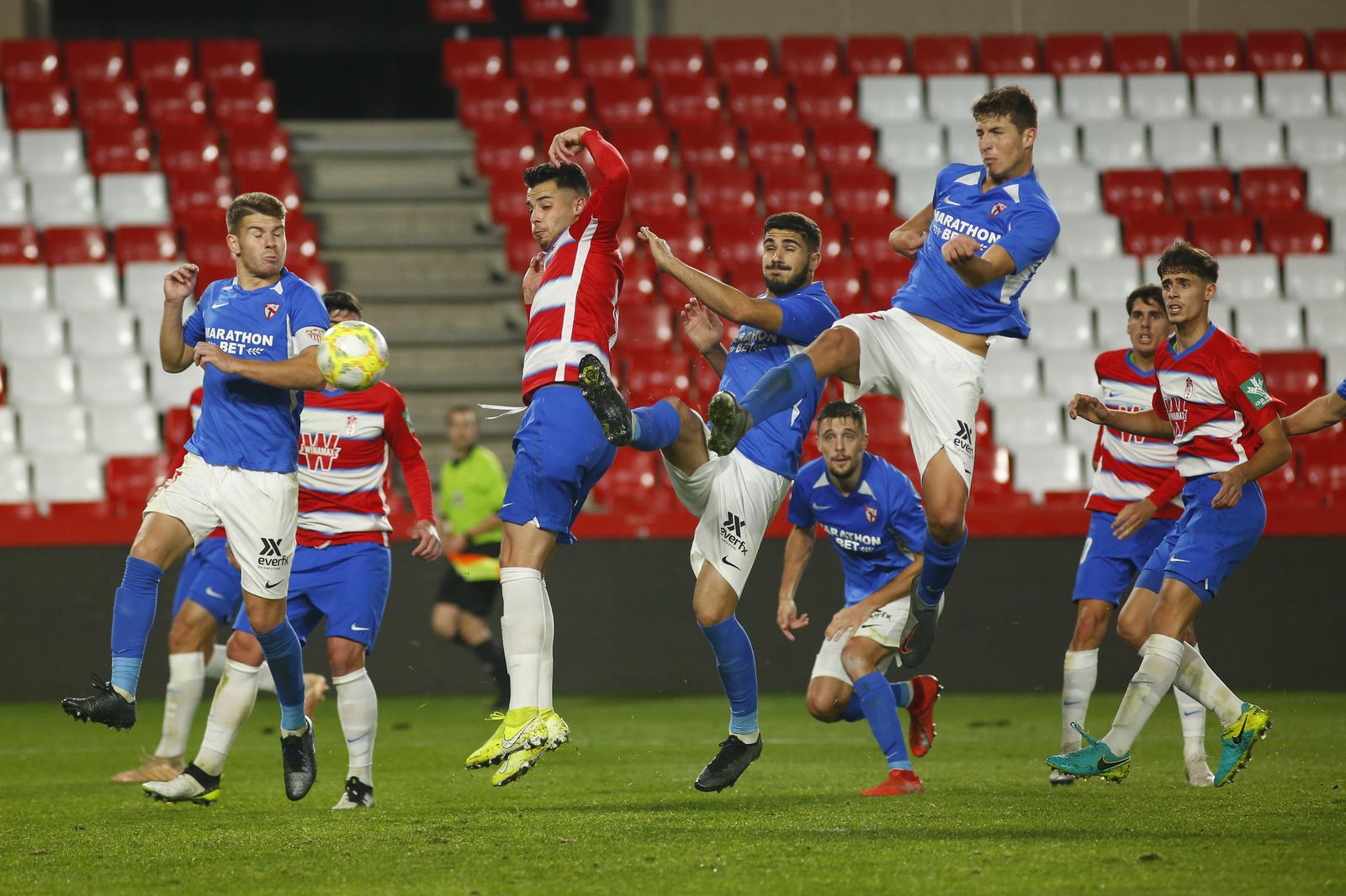 Las circunstancias han hecho que el Recreativo siga un año más en Segunda B.