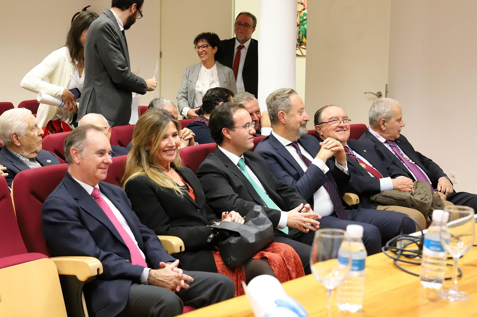 Imágenes del ingreso del Doctor D. Juan Bayo Calero en la Academia de las Ciencias, Artes y Letras