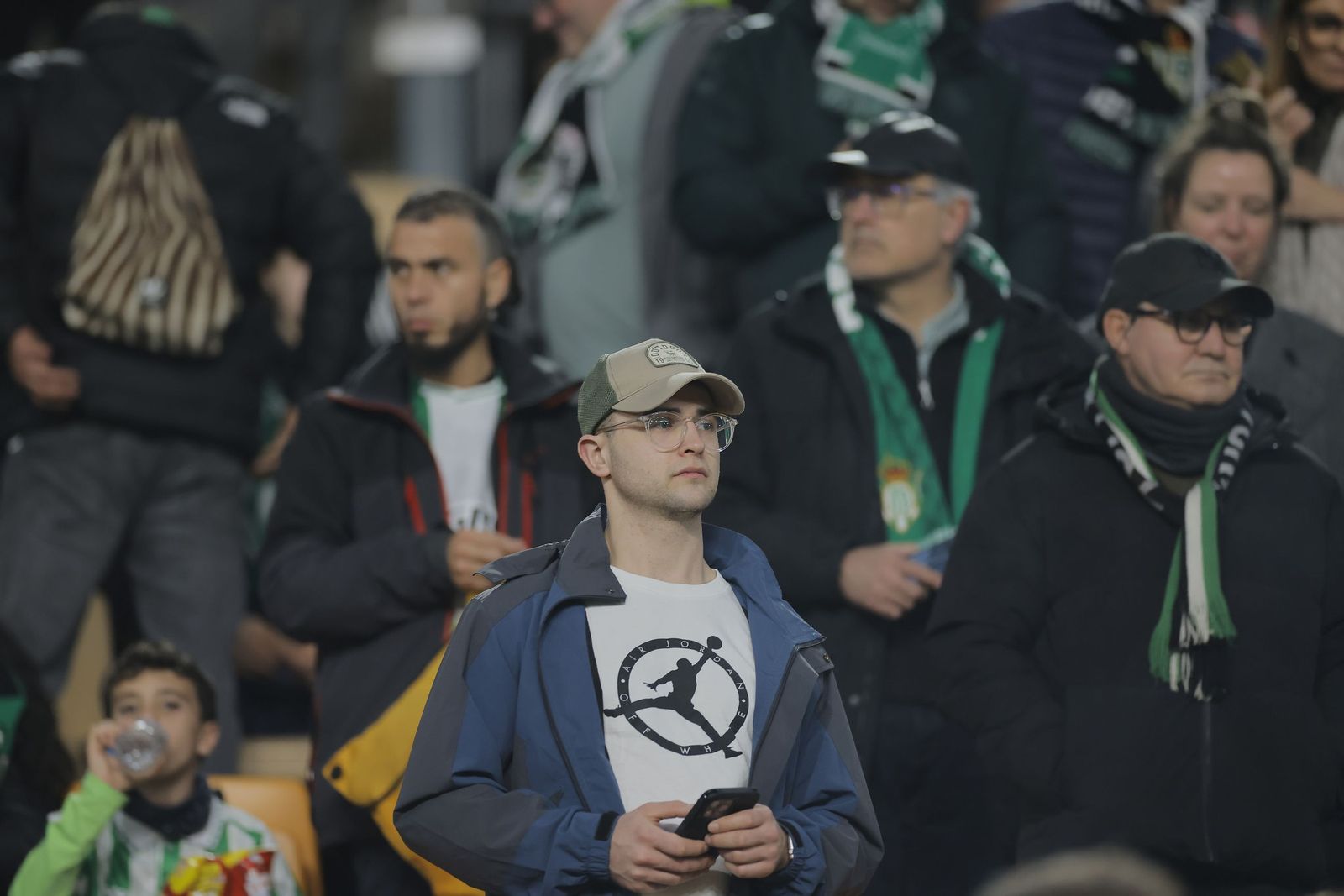 Buscate en las fotos del Betis - Feyenoord