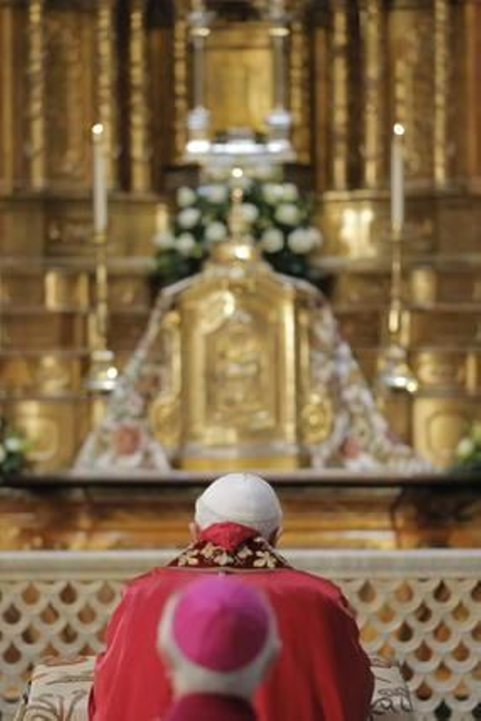 El papa Benedicto XVI realizó su primera parada en España en Santiago de Compostela. 

Foto: EFE