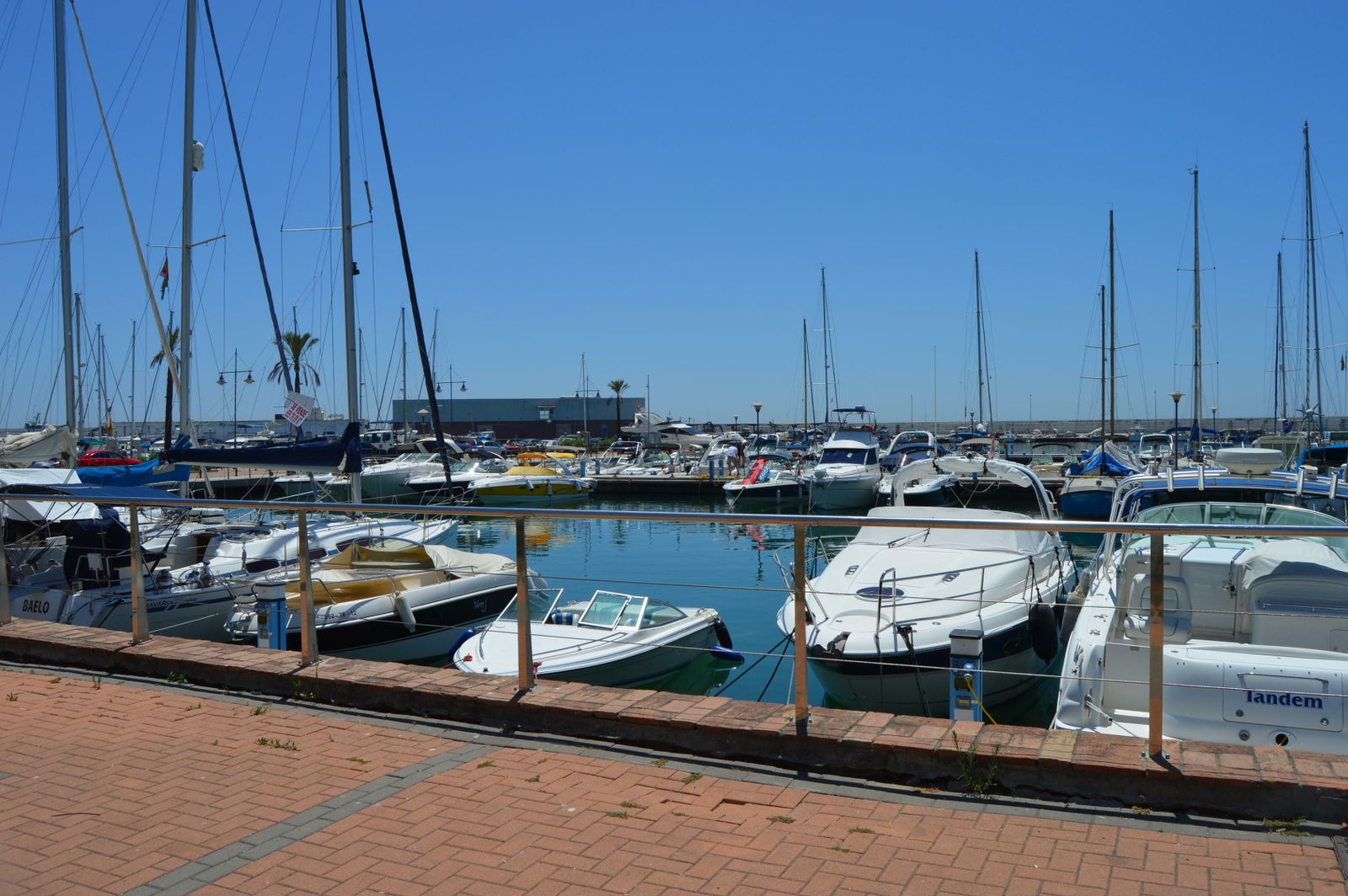 La Junta renovará la fábrica de hielo del puerto de Marbella