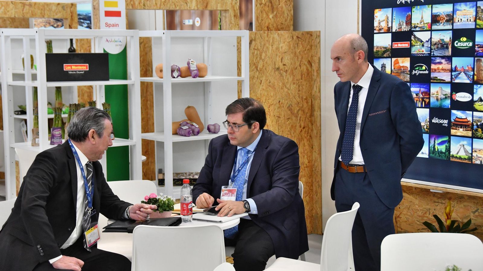 La cooperativa de Huétor Tájar estrena logotipo e imagen corporativa en la Feria de Berlín.