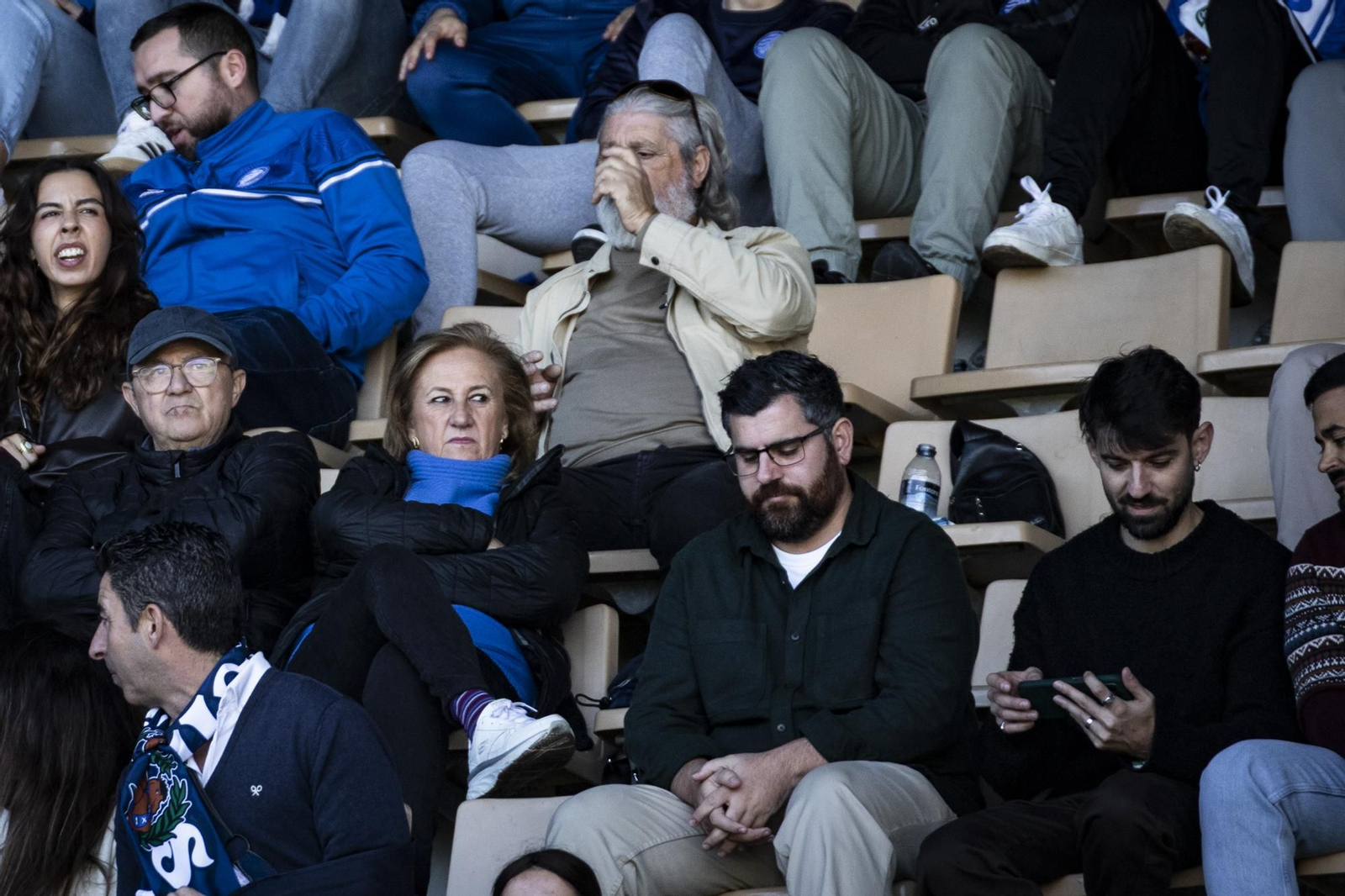 Búscate en el encuentro entre Xerez DFC y Recre en Chapín