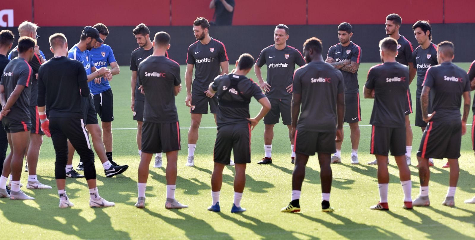 Sesión de entrenamiento del Sevilla.