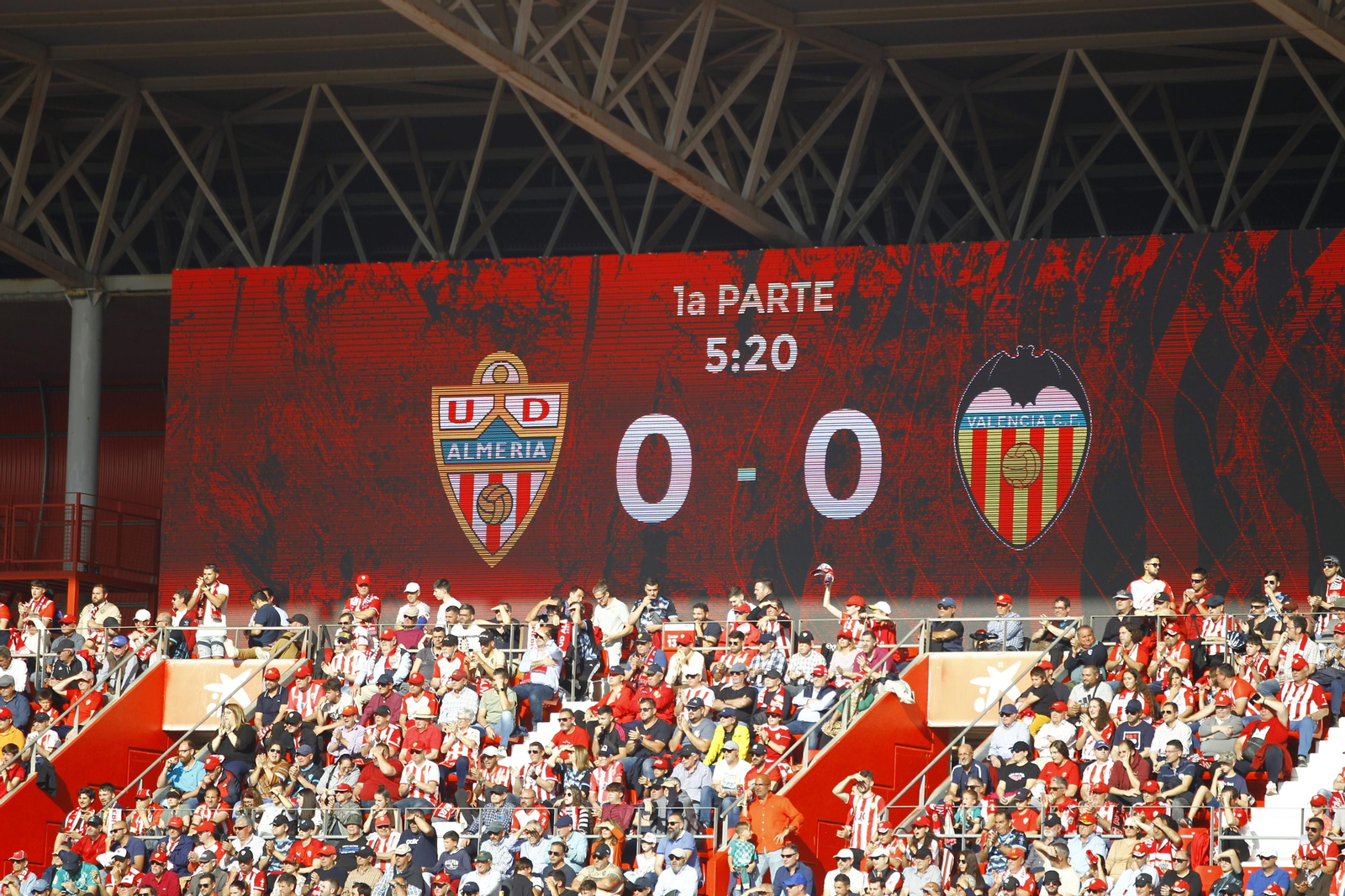 Fotogalería del partido de la Liga Santander, U.D. Almería-Valencia
