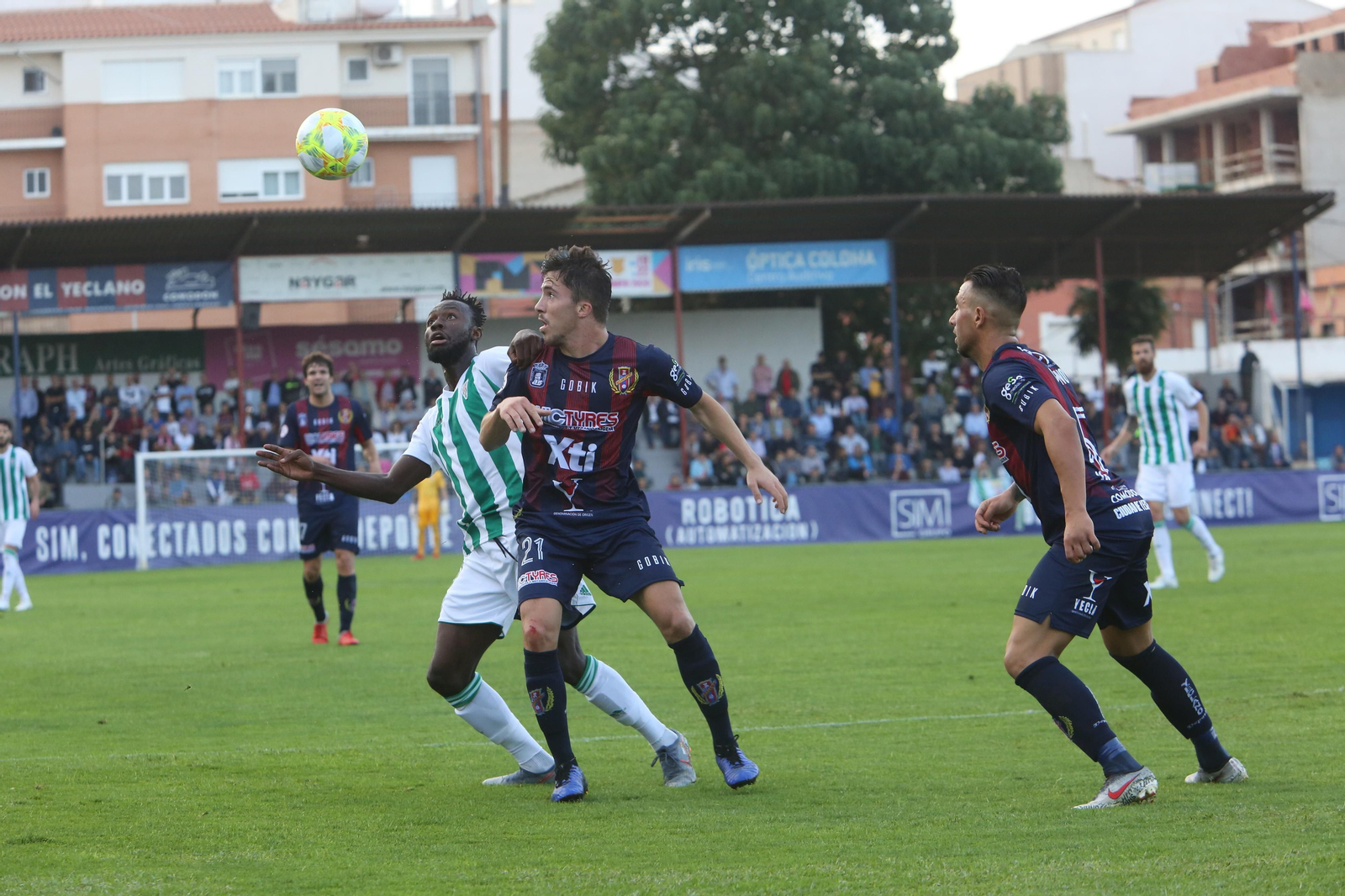 Las imágenes del Yeclano Deportivo-Córdoba CF
