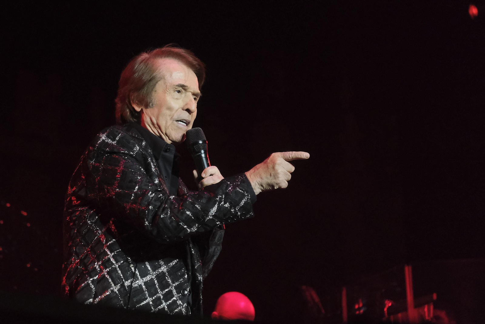 El concierto de Raphael en Córdoba, en imágenes