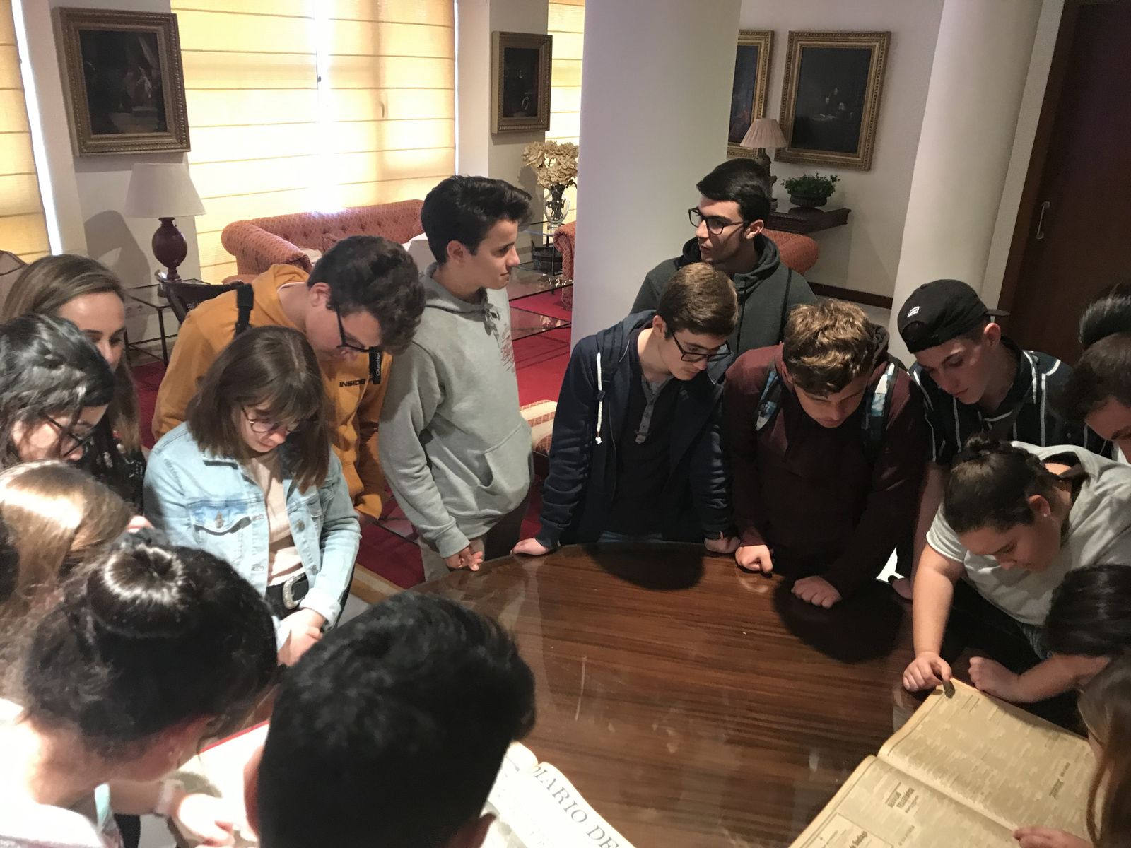 El IES Antonio Muro de Puerto Real visita Diario de Cádiz