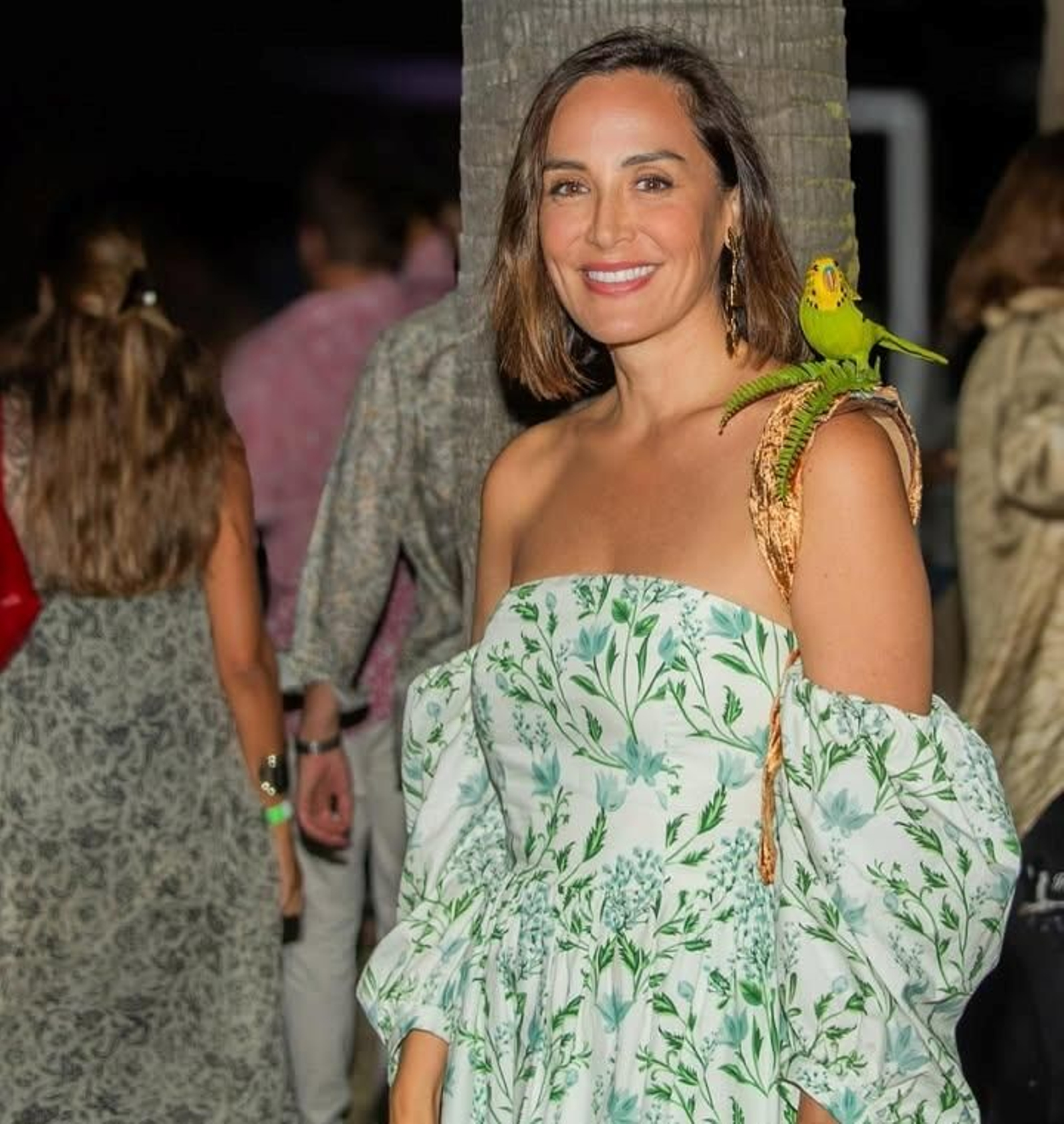 Tamara Falcó está disfrutando al máximo del verano en compañía de su marido Íñigo Onieva y parte de su familia.