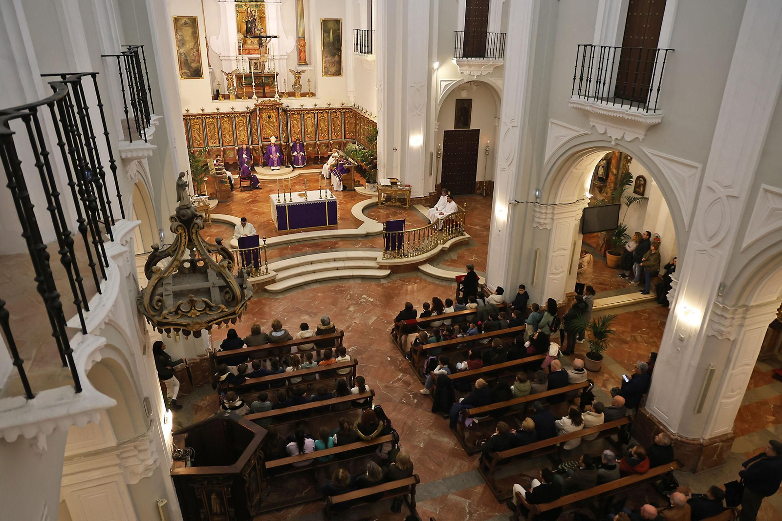Imágenes de la Imposición de Cenizas en La Merced