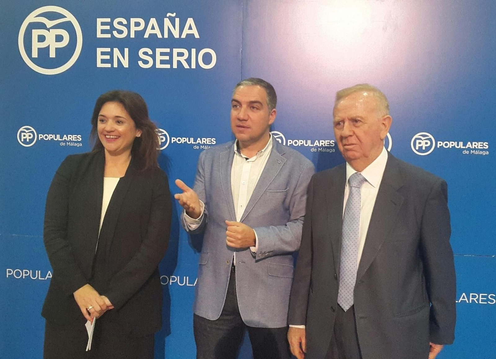 Margarita del Cid, Elías Bendodo y Pedro Fernández Montes.