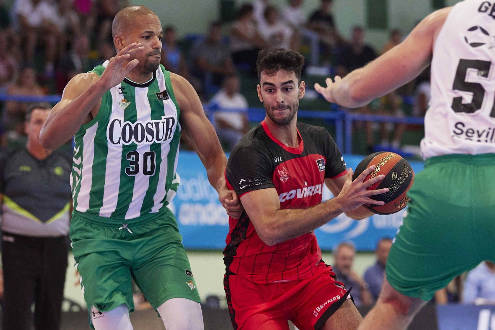 El Covirán Granada-Real Betis, en imágenes