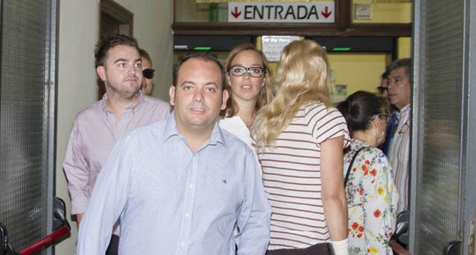 La juez aplaza al 20 de octubre la declaración del alcalde de La Algaba por el escándalo de las grabaciones