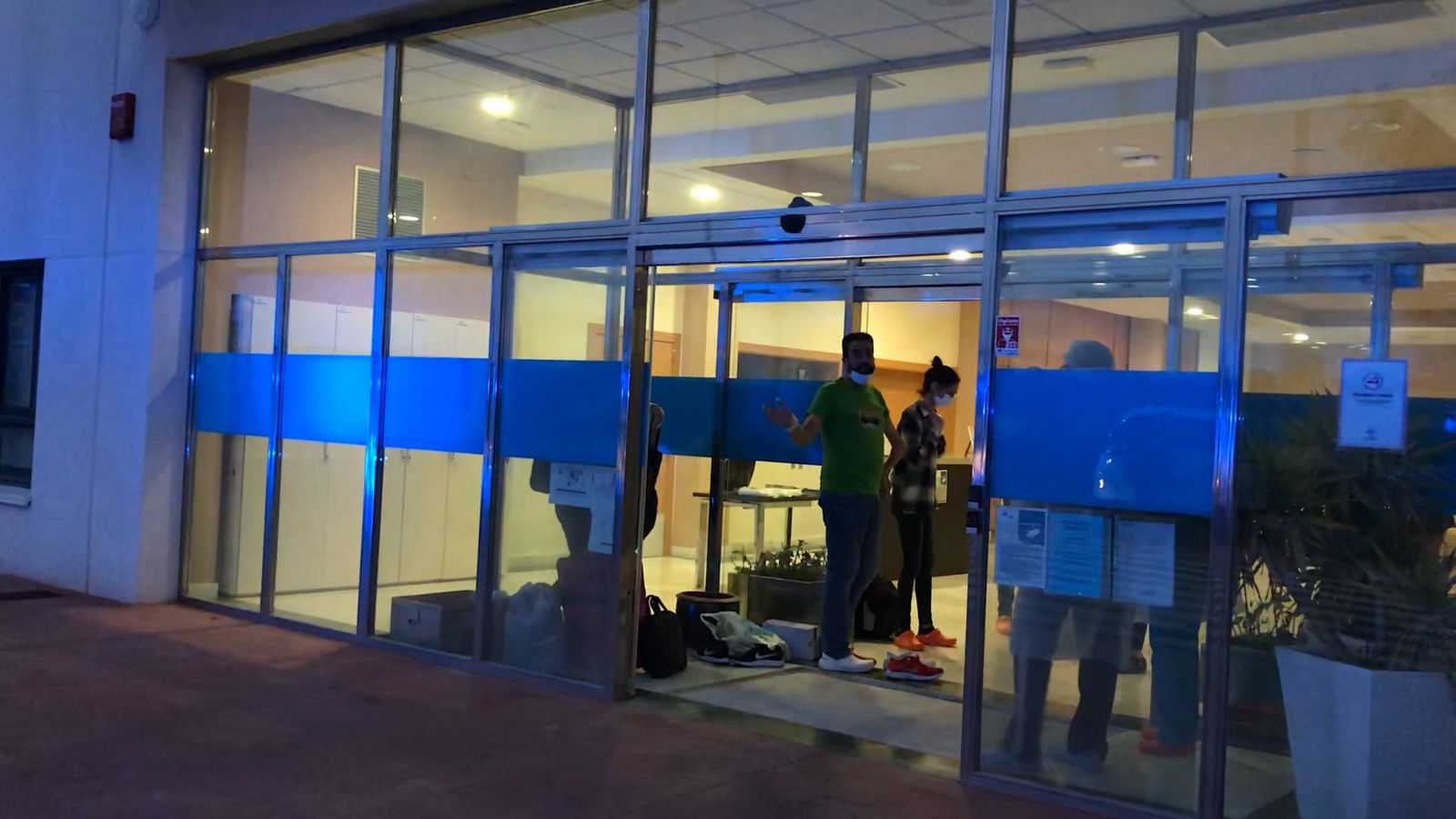 Salida tras confinamiento de 45 días de trabajadores de FAAM en imágenes