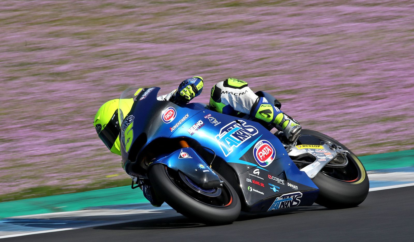 Imágenes de los entrenamientos de Moto2 y Moto3