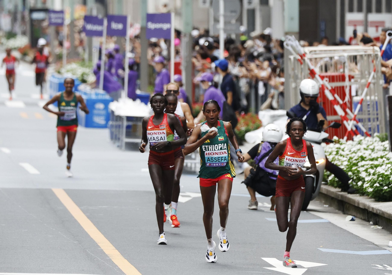 Las mejores imágenes del triunfo de Seville en 100 metros y del resto del Mundial de atletismo