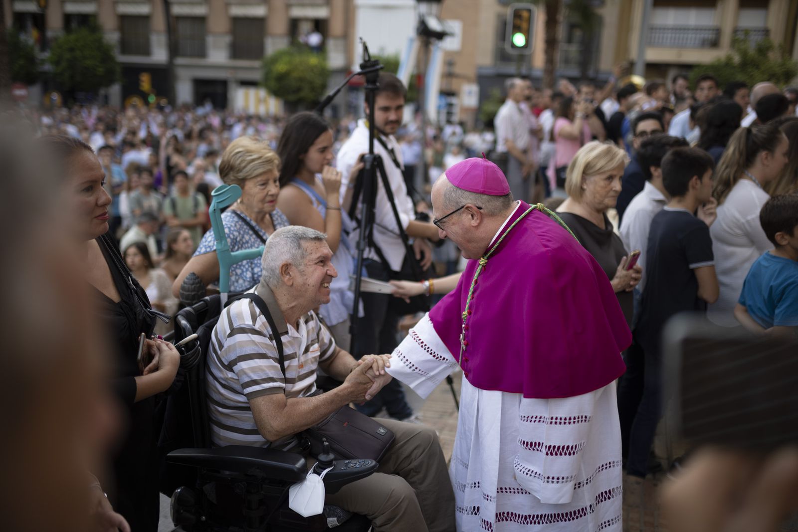 Imágenes de la procesión de la Virgen de la Cinta por el centro de la ciudad